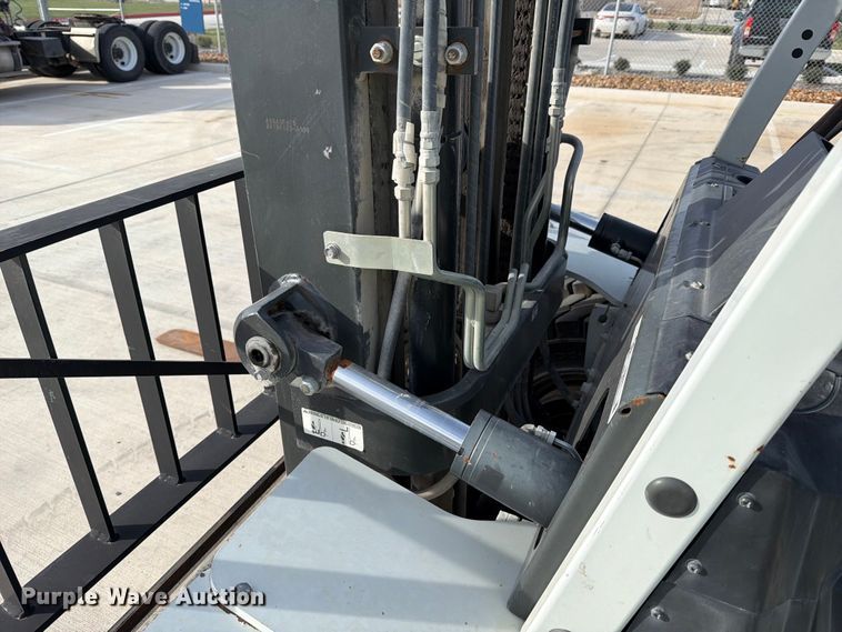 image for item FB8013 2018 UniCarriers PF80YLP forklift