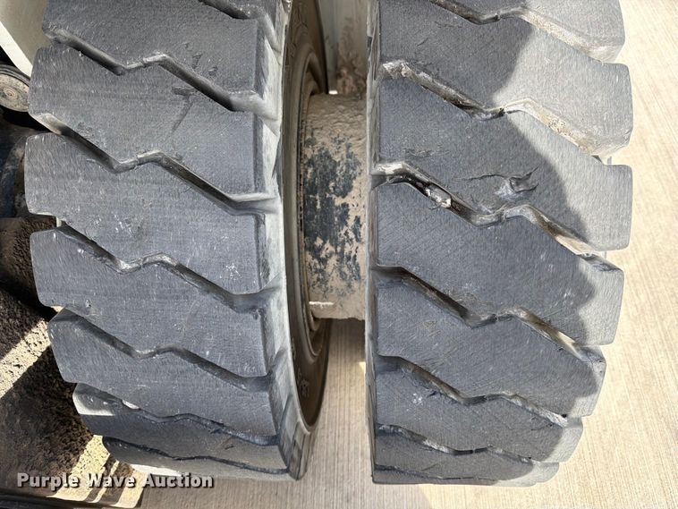 image for item FB8013 2018 UniCarriers PF80YLP forklift