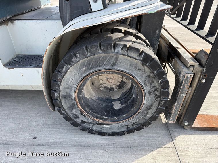 image for item FB8013 2018 UniCarriers PF80YLP forklift