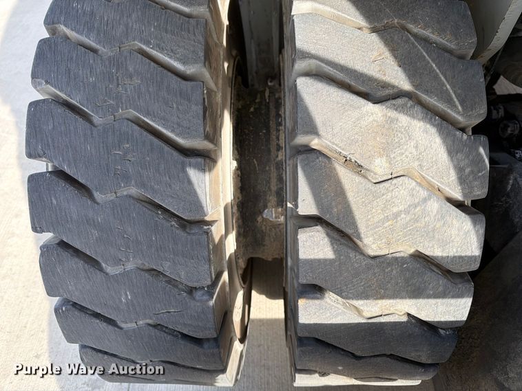 image for item FB8013 2018 UniCarriers PF80YLP forklift