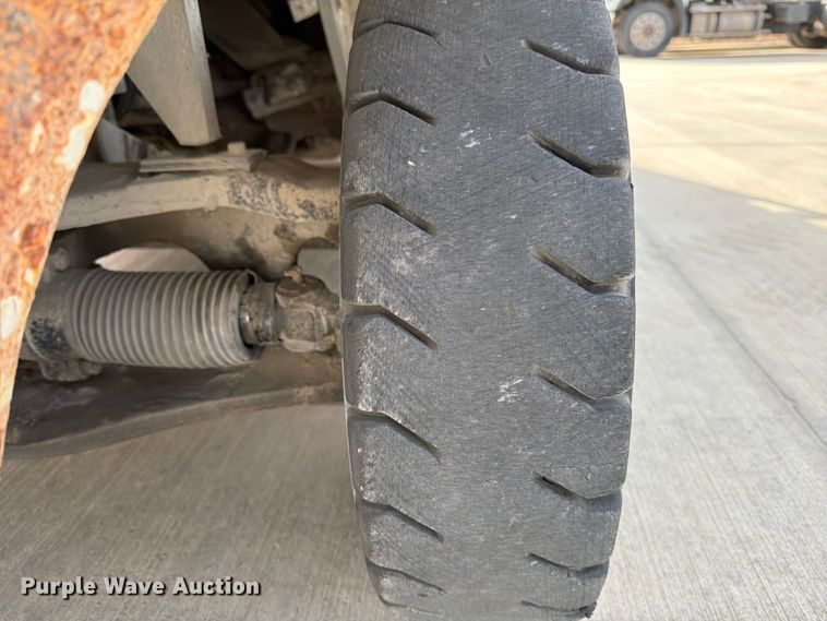 image for item FB8013 2018 UniCarriers PF80YLP forklift