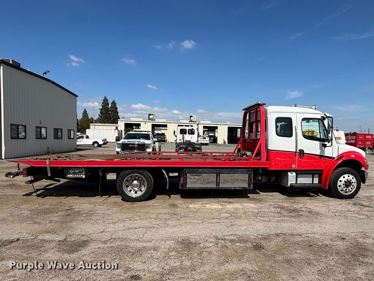 image for item FB9407 2019 Freightliner Business Class M2 rollback truck