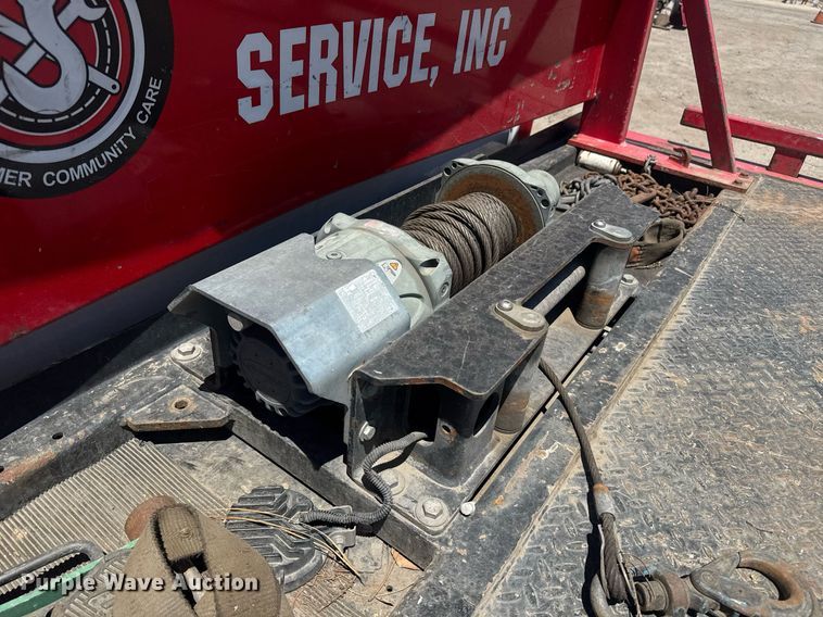 image for item FB9407 2019 Freightliner Business Class M2 rollback truck