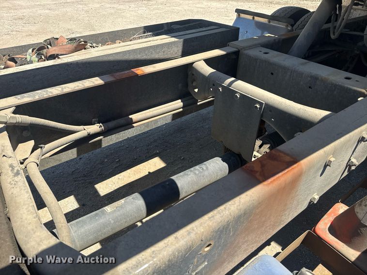 image for item FB9407 2019 Freightliner Business Class M2 rollback truck