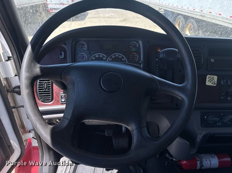 image for item FB9407 2019 Freightliner Business Class M2 rollback truck