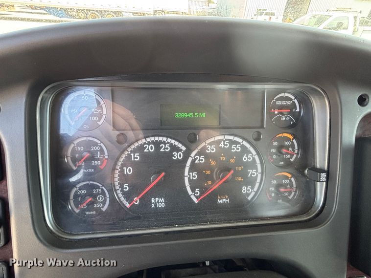 image for item FB9407 2019 Freightliner Business Class M2 rollback truck