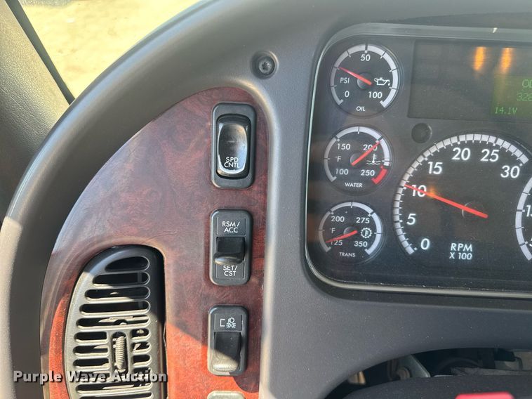 image for item FB9407 2019 Freightliner Business Class M2 rollback truck