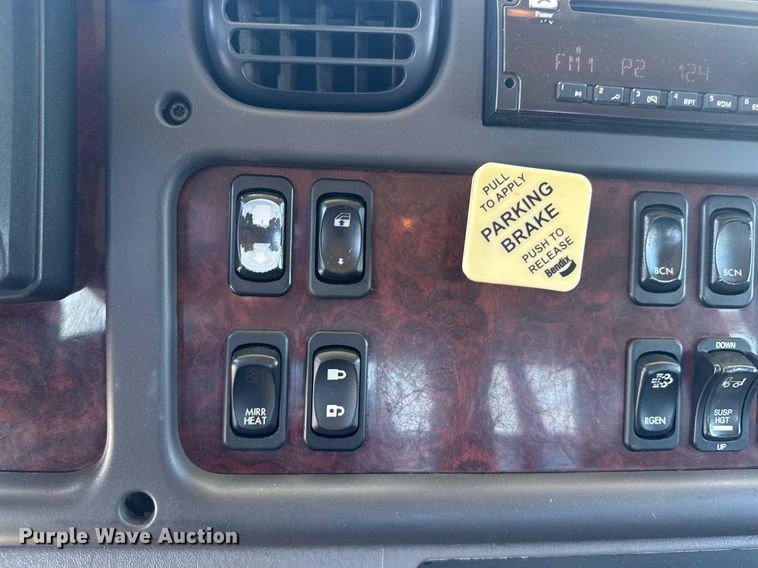 image for item FB9407 2019 Freightliner Business Class M2 rollback truck