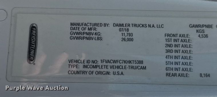 image for item FB9407 2019 Freightliner Business Class M2 rollback truck