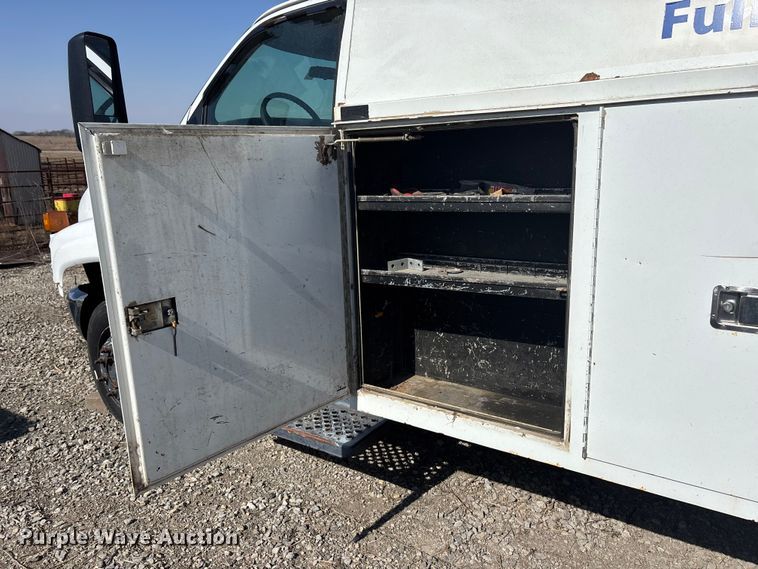 image for item FC1621 2005 Chevrolet C4500 utility / service truck