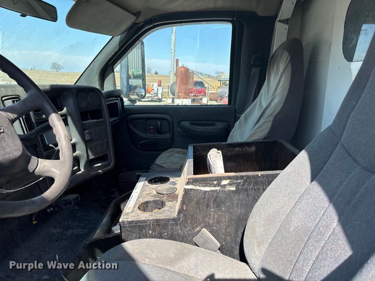 image for item FC1621 2005 Chevrolet C4500 utility / service truck