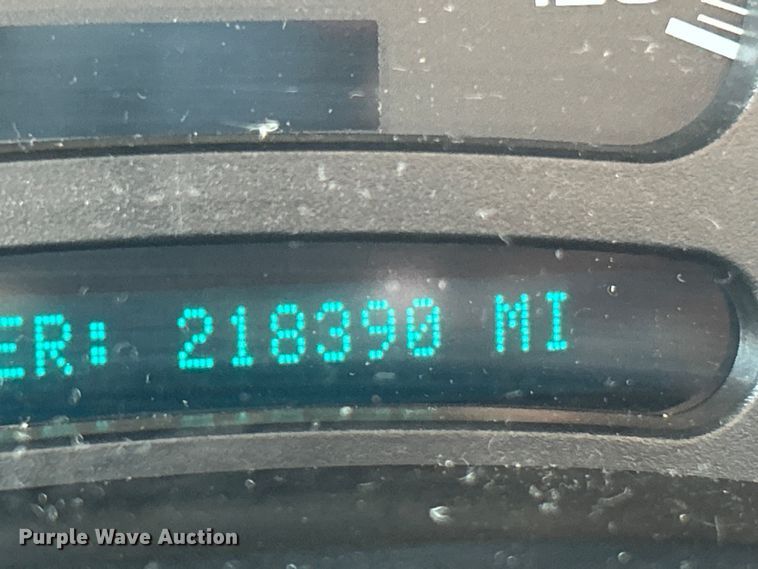 image for item FC5060 2005 Chevrolet Silverado 1500 Crew Cab pickup truck