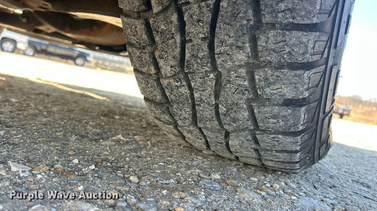 image for item FC5060 2005 Chevrolet Silverado 1500 Crew Cab pickup truck