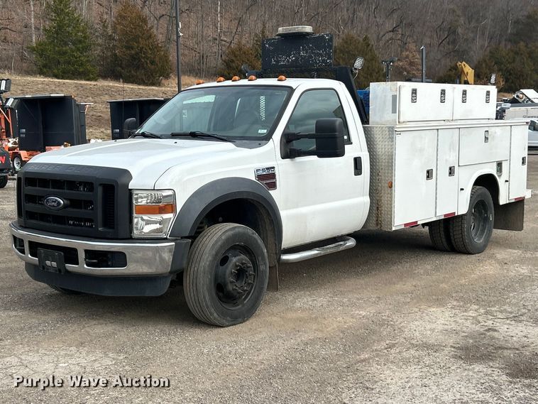 image for item FC5073 2008 Ford F550 XL Super Duty utility / service truck