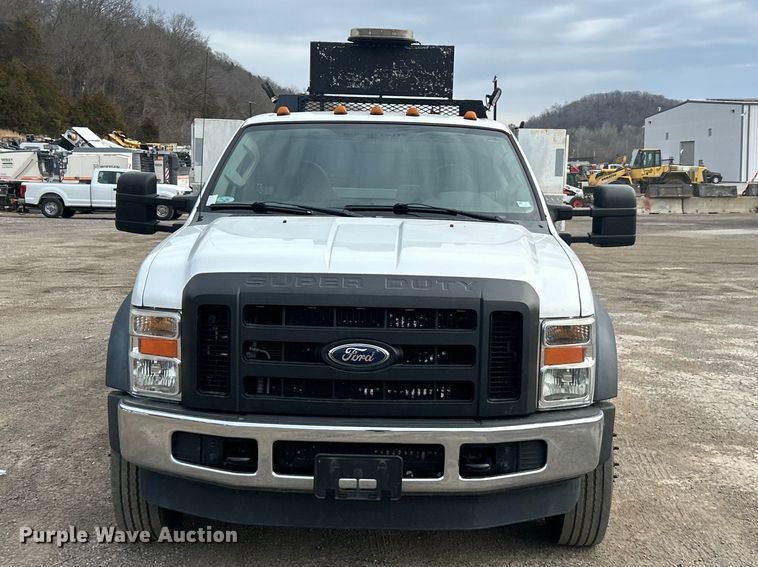 image for item FC5073 2008 Ford F550 XL Super Duty utility / service truck