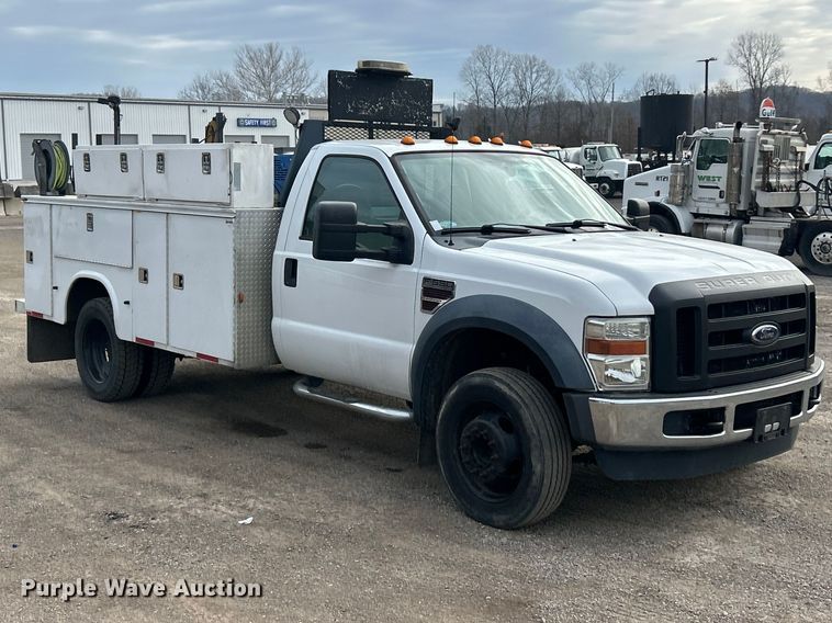 image for item FC5073 2008 Ford F550 XL Super Duty utility / service truck