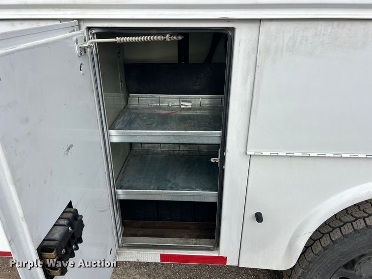 image for item FC5073 2008 Ford F550 XL Super Duty utility / service truck