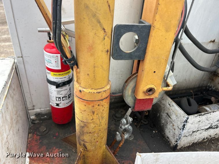 image for item FC5073 2008 Ford F550 XL Super Duty utility / service truck