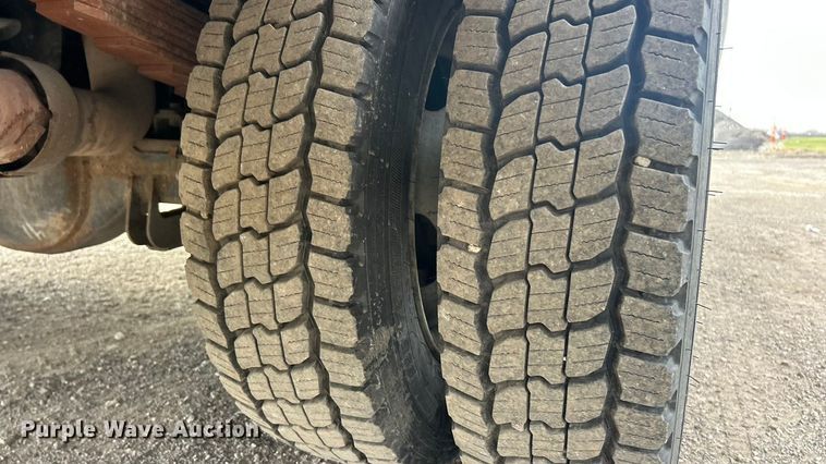 image for item FC5073 2008 Ford F550 XL Super Duty utility / service truck