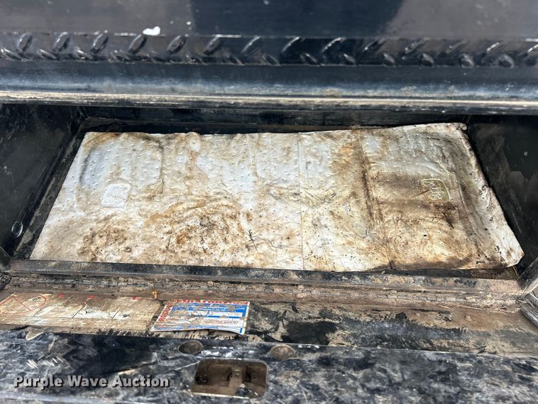 image for item FC5074 2021 Ford F450 XL Super Duty Ext. Cab flatbed truck