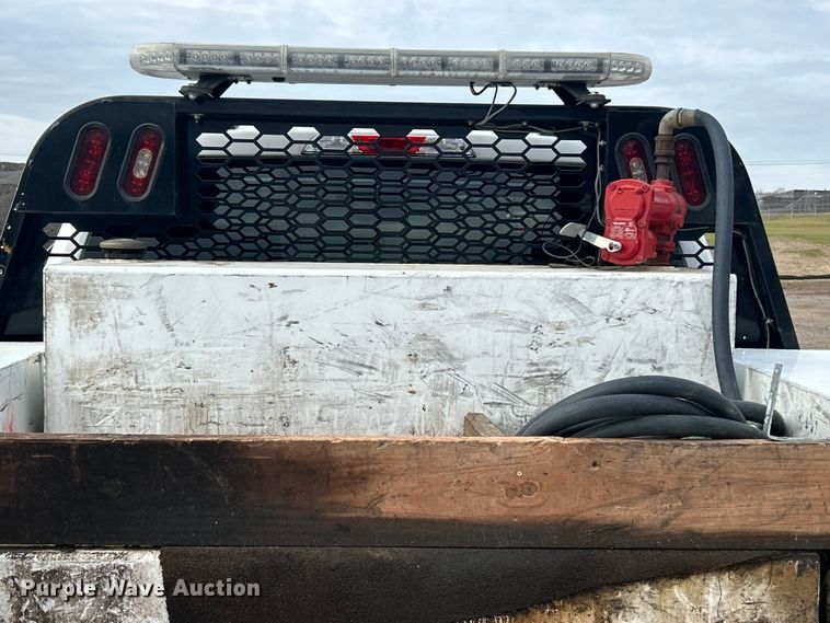 image for item FC5074 2021 Ford F450 XL Super Duty Ext. Cab flatbed truck