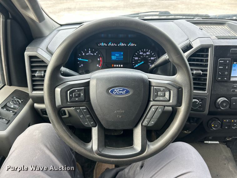 image for item FC5074 2021 Ford F450 XL Super Duty Ext. Cab flatbed truck