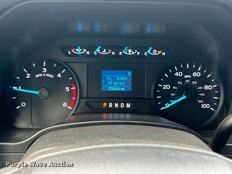 image for item FC5074 2021 Ford F450 XL Super Duty Ext. Cab flatbed truck