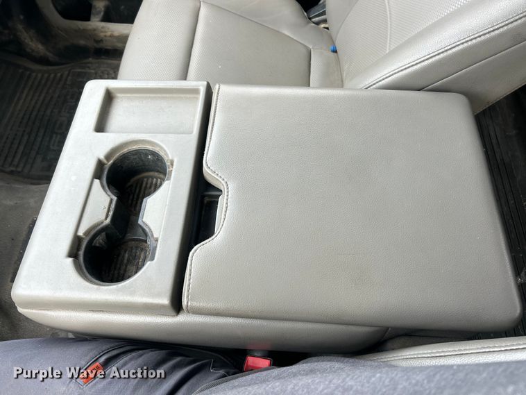 image for item FC5074 2021 Ford F450 XL Super Duty Ext. Cab flatbed truck