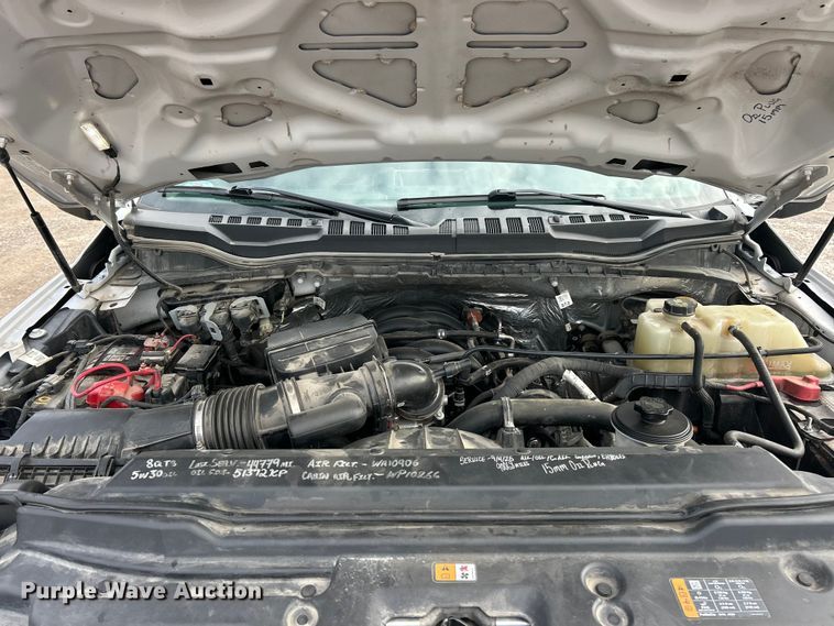 image for item FC5074 2021 Ford F450 XL Super Duty Ext. Cab flatbed truck