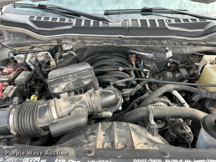 image for item FC5074 2021 Ford F450 XL Super Duty Ext. Cab flatbed truck