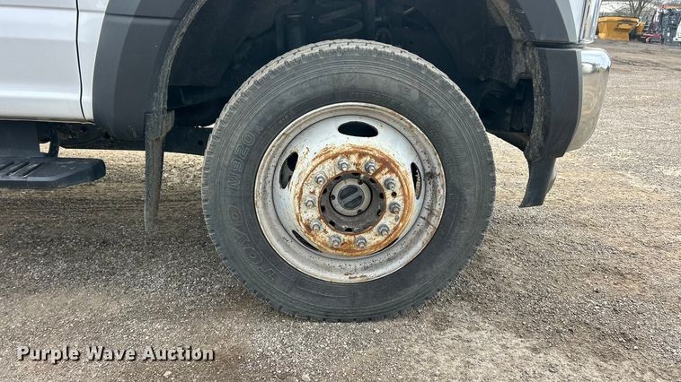 image for item FC5074 2021 Ford F450 XL Super Duty Ext. Cab flatbed truck