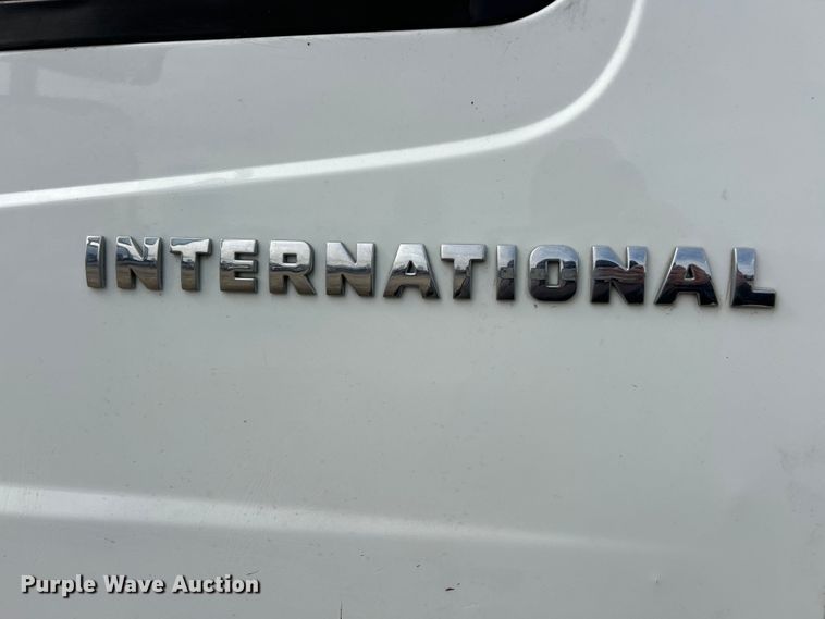 image for item FC5078 2006 International 4300 box truck