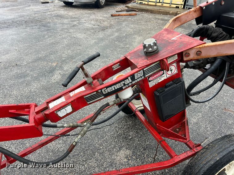 image for item FC5136 General 660H post hole auger