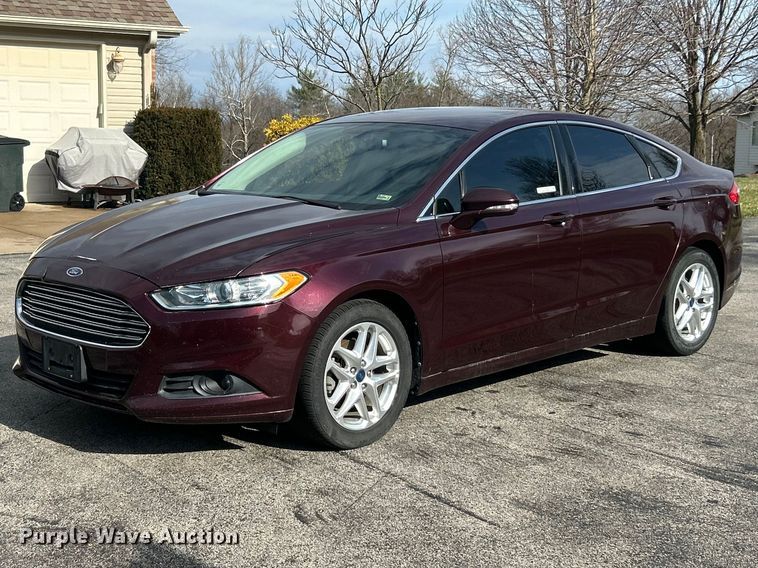 image for item FC5141 2013 Ford Fusion SE 