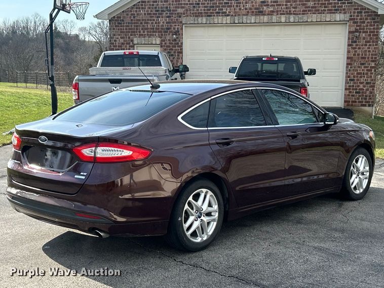 image for item FC5141 2013 Ford Fusion SE 