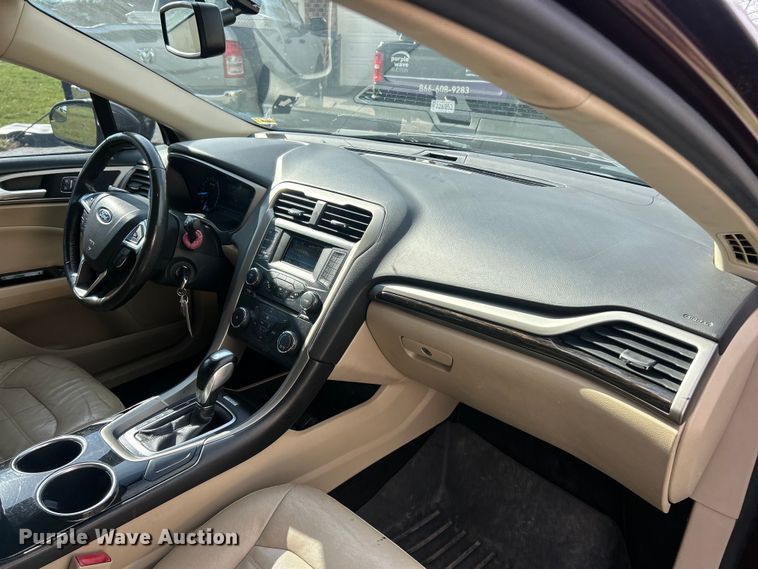 image for item FC5141 2013 Ford Fusion SE 