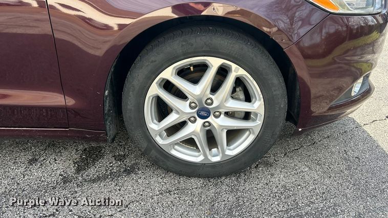 image for item FC5141 2013 Ford Fusion SE 