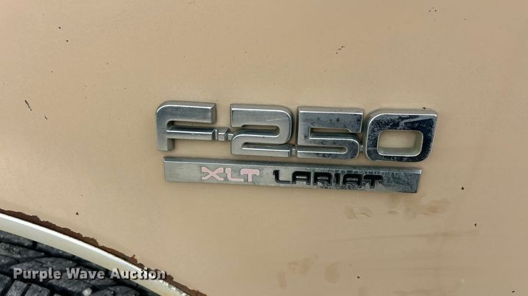 image for item FC5142 1990 Ford F250  pickup truck