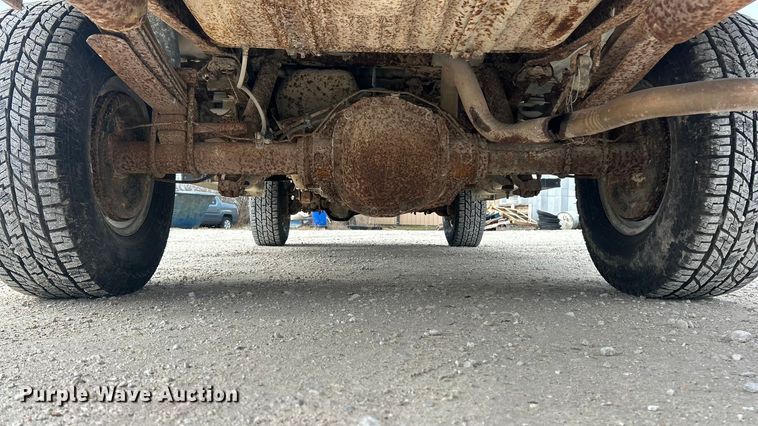 image for item FC5142 1990 Ford F250  pickup truck