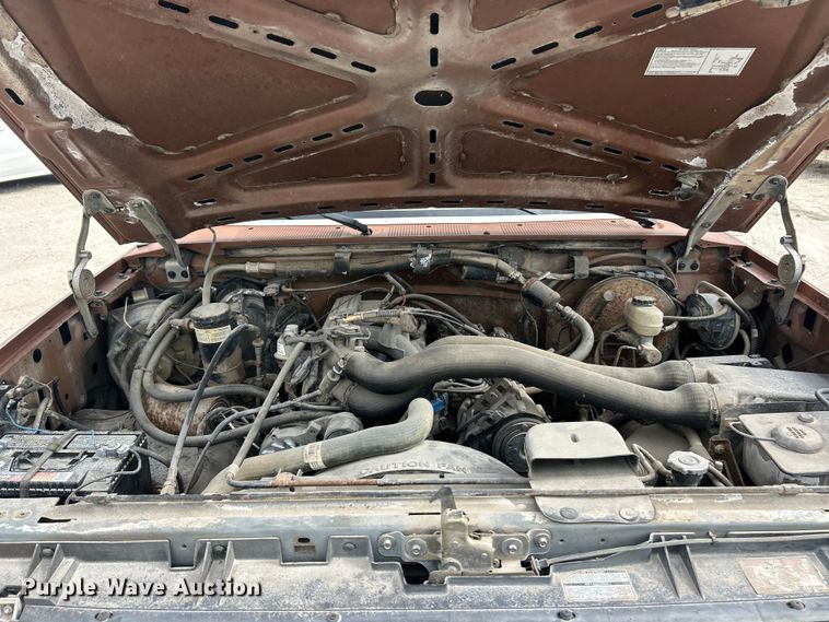 image for item FC5142 1990 Ford F250  pickup truck