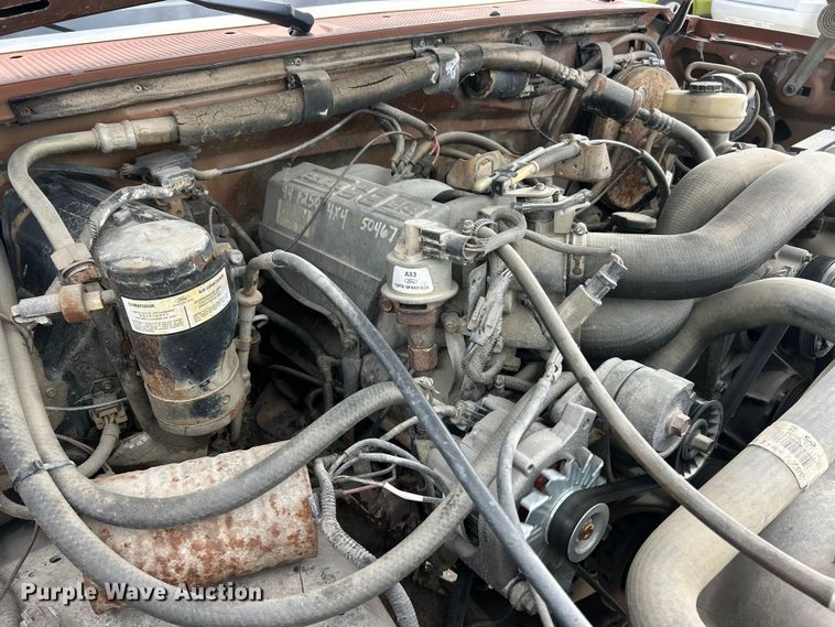 image for item FC5142 1990 Ford F250  pickup truck