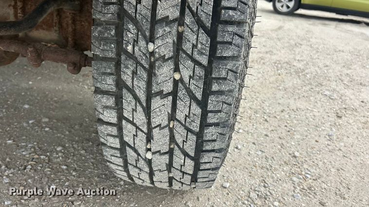 image for item FC5142 1990 Ford F250  pickup truck