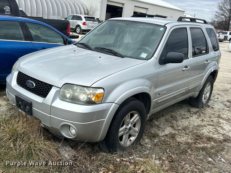 image for item FC5143 2007 Ford Escape Hybrid SUV