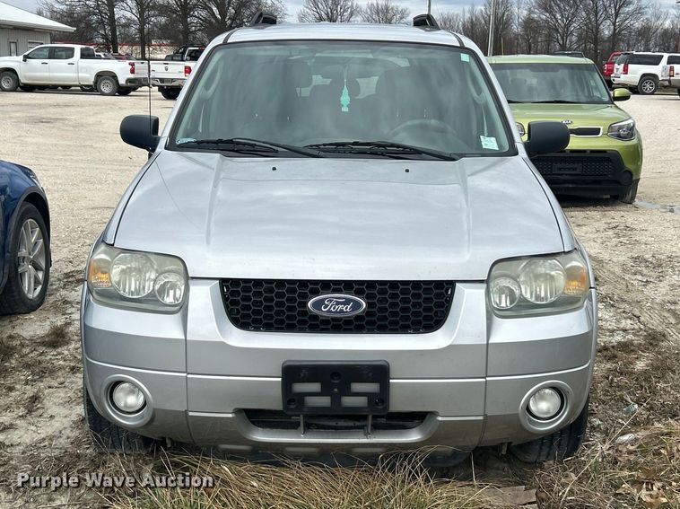 image for item FC5143 2007 Ford Escape Hybrid SUV