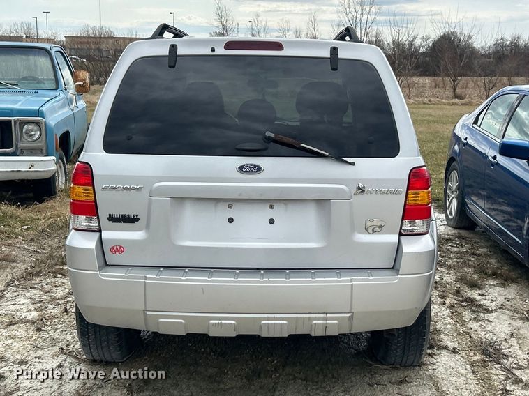 image for item FC5143 2007 Ford Escape Hybrid SUV