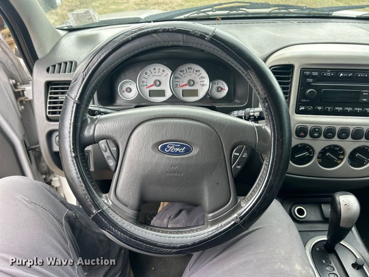 image for item FC5143 2007 Ford Escape Hybrid SUV