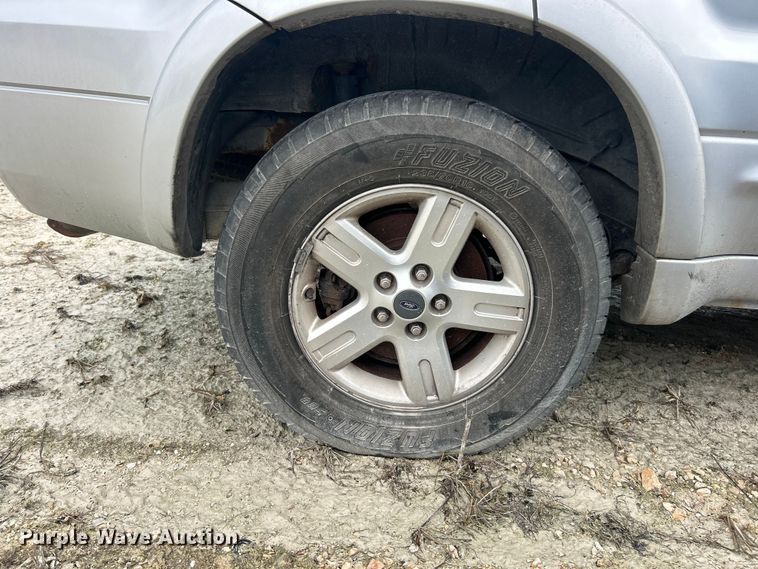 image for item FC5143 2007 Ford Escape Hybrid SUV