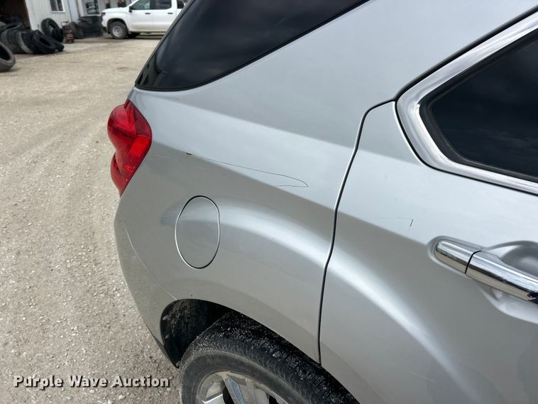 image for item FC5145 2011 Chevrolet Equinox LTZ SUV