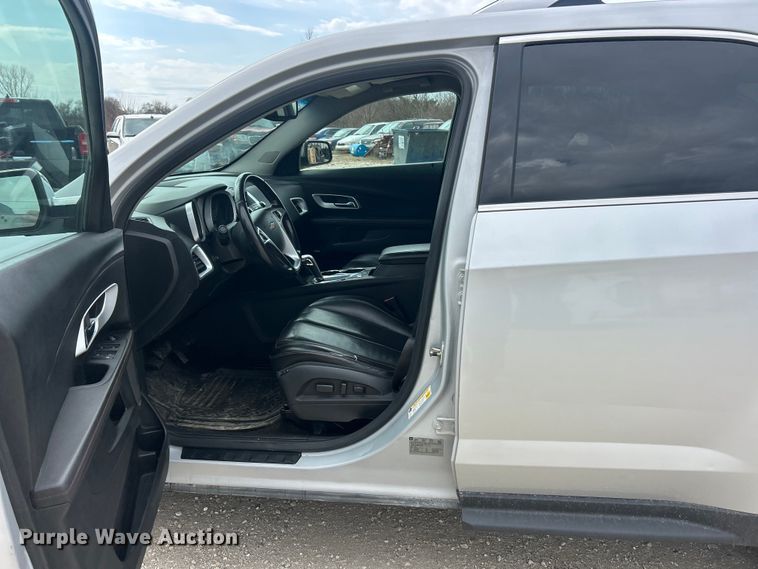 image for item FC5145 2011 Chevrolet Equinox LTZ SUV