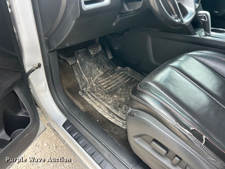 image for item FC5145 2011 Chevrolet Equinox LTZ SUV